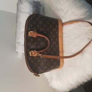 Vintage Authentic large Alma Louis Vuitton